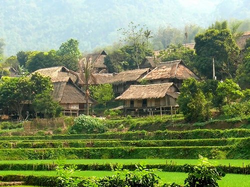 One-Day Tour to Hoa Binh and Hill Tribe Villages
